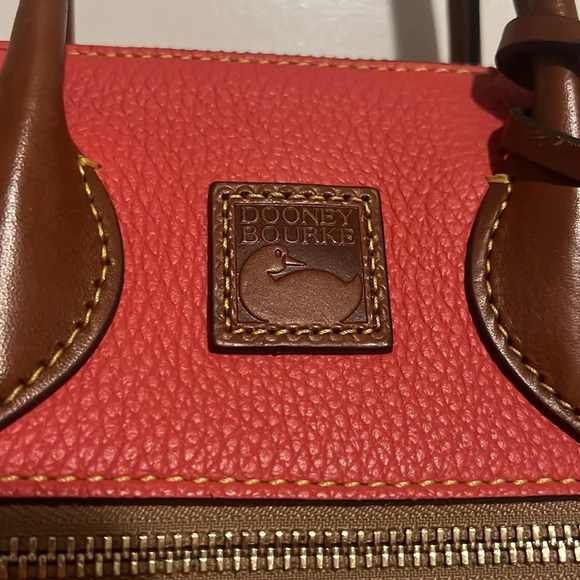Dooney & Bourke Coral Pebble Grain Domed Satchel Purse Crossbody NWOT - Picture 6 of 15